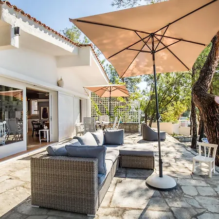 Tatil Evi Cleo Beachfront Potos