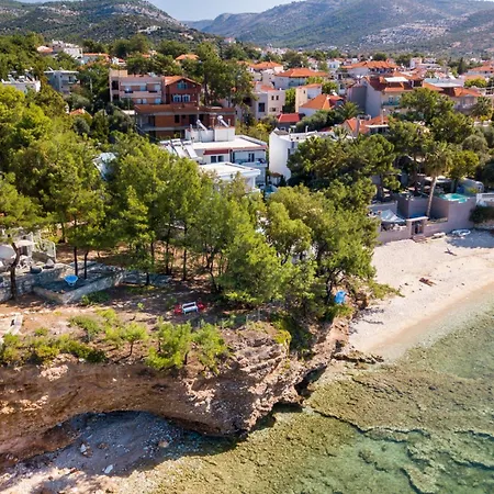 Cleo Beachfront Case de vacanță Potos