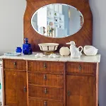 Cleo Beachfront 別荘