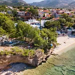 Cleo Beachfront 別荘 ポトス