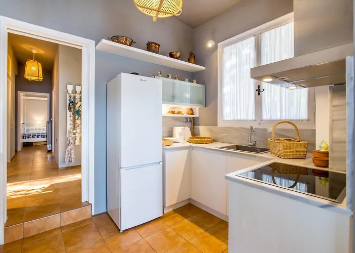 Case de vacanță Cleo Beachfront